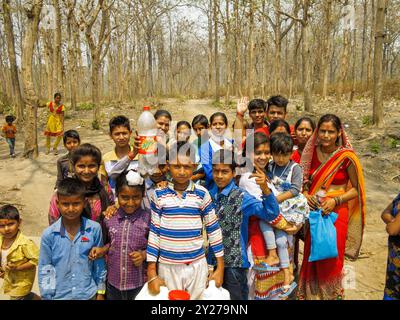 Peuple indien près de Corbett Jungle à Kaladhungi, Uttarakhand, Inde Banque D'Images