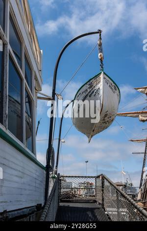 Bateau de sauvetage du ferry à vapeur historique de Berkeley au départ de la baie de San Francisco, actuellement exposé au Musée maritime de San Diego, Californie Banque D'Images