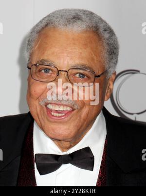 New York, États-Unis. 12 juin 2011. 12 juin 2011 New York City, NY James Earl Jones 65e Tony Awards annuels au Beacon Theatre © Steven Bergman/AFF-USA. Crédit COM : AFF/Alamy Live News Banque D'Images