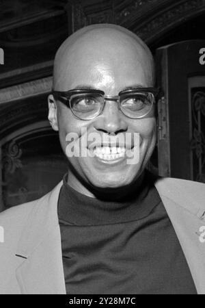 PHOTOS DU DOSSIER : James Earl Jones (1931-2024). James Earl Jones Circa 1960's Credit : Ralph Dominguez/MediaPunch Credit : MediaPunch Inc/Alamy Live News Banque D'Images