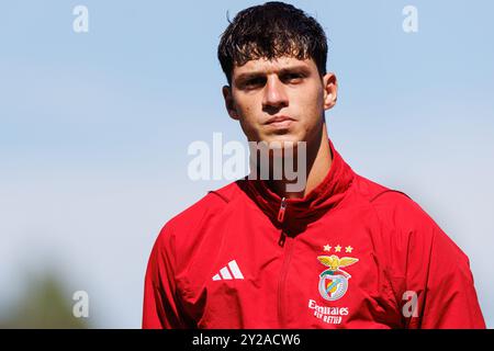 Alcochete, Portugal. 20 août 2024. Rodrigo Rego (SL Benfica) vu lors du match Liga Revelacao entre les équipes de Sporting CP et SL Benfica à Estadio Aurelio Pereira. Sporting u23 vs SL Benfica u23 ; score final 1:0 (photo de Maciej Rogowski/SOPA images/SIPA USA) crédit : SIPA USA/Alamy Live News Banque D'Images