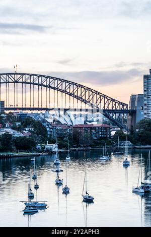 Vue d'ensemble de Sydney depuis Berry's Bay Lookout Banque D'Images