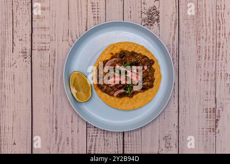 Il existe de nombreuses variétés de tacos mexicains, chacun avec son propre style et sa saveur. Banque D'Images