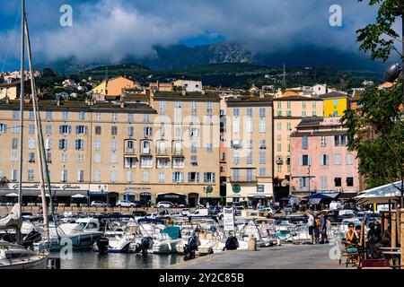 Vieux port de Bastia, Corse - le vieux port. Banque D'Images