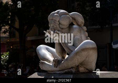 Sculpture de Naiad par Pierre pardon sur la place du Marche, Bastia, Corse Banque D'Images