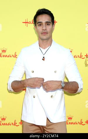 Ektor Rivera aux arrivées pour THE CHICKEN SISTERS Premiere, Neuehouse Hollywood, Los Angeles, CA, septembre 09, 2024. photo de : Collection Priscilla Grant/Everett Banque D'Images