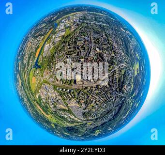 Luftbild, Ortsansicht mit historischer Altstadt und regroupent Georg Kirche im Stadtkern, Wohngebiet Wohnsiedlung, Erdkugel, Fisheye Aufnahme, Fischaugen Aufnahme, 360 Grad Aufnahme, minuscule monde, petite planète, fisheye Bild, , Hattingen, Ruhrgebiet, Nordrhein-Westfalen, Deutschland ACHTUNGxMINDESTHONORARx60xEURO *** vue aérienne, vue sur la ville avec vieille ville historique et église Georges dans le centre-ville, quartier résidentiel, globe, image fisheye, image 360 degrés, Tiny World, petite planète, image fisheye, , Hattingen, région de la Ruhr, Rhénanie du Nord-Westphalie, Allemagne ACHTUNGxMINDESTHONORARx60xEURO Banque D'Images