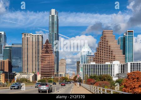 Austin City Skyline en automne journée ensoleillée à Austin, Texas, États-Unis Banque D'Images