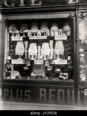 Eugène Atget - boulevard de strasbourg - Paris à la Temps des travaux du Baron Haussmann 01 Banque D'Images