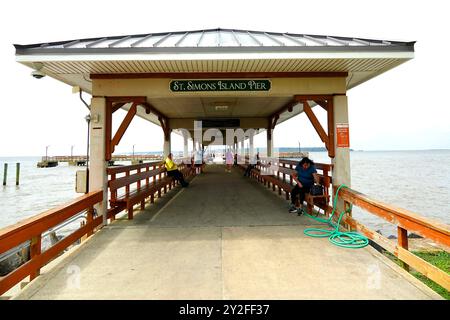 Le – Simons Pier à la pointe sud de l'île de Simons, Géorgie, États-Unis. Créé en 08,28 .24 Banque D'Images