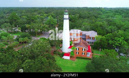 Le feu de Simons Island est un phare situé à la pointe sud de l'île de Simons Island, en Géorgie, aux États-Unis. Créé en 08,28 .24 Banque D'Images