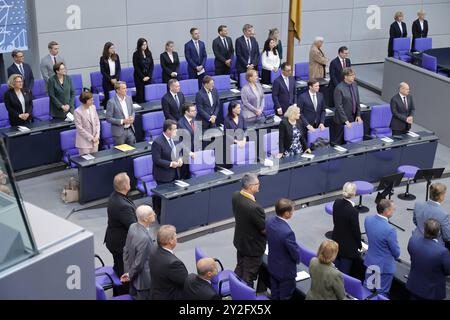 Deutschland, Berlin, Reichstag, 75 Jahre Deutscher Bundestag, Feierstunde im Plenarsaal *** Allemagne, Berlin, Reichstag, 75e anniversaire du Bundestag allemand, cérémonie en salle plénière Banque D'Images