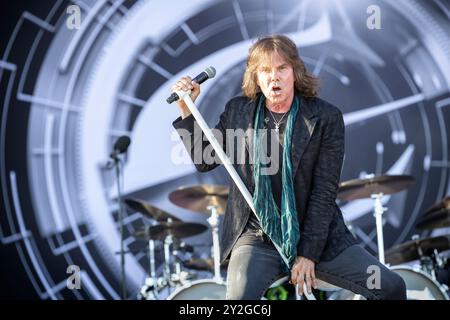 Oslo, Norvège. 26 juin 2024. Le groupe de rock suédois Europe donne un concert lors du festival de musique norvégien tons of Rock 2024 à Oslo. Ici le chanteur Joey Tempest est vu en direct sur scène. Banque D'Images