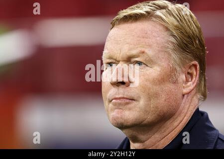 AMSTERDAM - Hollande entraîneur Ronald Koeman lors du match de l'UEFA Nations League entre les pays-Bas et l'Allemagne à la Johan Cruyff Arena le 10 septembre 2024 à Amsterdam, pays-Bas. ANP MAURICE VAN STEEN Banque D'Images