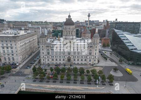 Le Port of Liverpool Building, l'une des trois grâces sur Pier Head, Liverpool, Angleterre. Banque D'Images