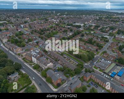 Vue aérienne générale de la zone résidentielle au large de Upper Parliament Street dans le quartier géorgien (L8) de Liverpool, Royaume-Uni. Banque D'Images