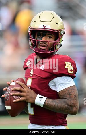 7 septembre 2024 ; le quarterback Thomas Castellanos (1) des Eagles de Boston College se réchauffe pendant la première mi-temps à Chestnut Hill, Massachusetts. Crédit obligatoire Eric Canha/CSM Banque D'Images