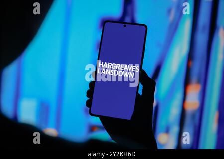 Paraguay. 10 septembre 2024. Dans cette illustration photo, le logo Hargreaves Lansdown est affiché sur un écran de smartphone. Crédit : SOPA images Limited/Alamy Live News Banque D'Images