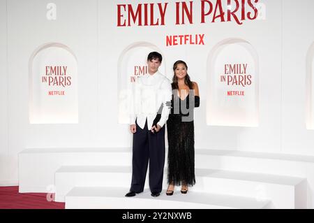 Paul Forman und Ashley Park BEI der Premiere der 4. Staffel der Netflix Serie 'Emily in Paris' im Space Cinema Moderno. ROM, 10.09.2024 Banque D'Images