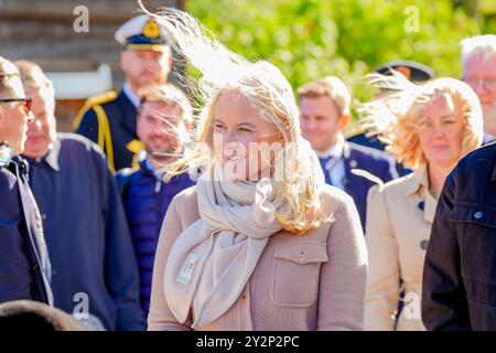 Storen 20240911. Le prince héritier norvégien Haakon et la princesse héritière mette-Marit visitent Storen lors de leur voyage à Trondelag. Photo : Lise Aaserud / NTB Banque D'Images