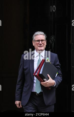 Londres, Royaume-Uni. 11 septembre 2024. Le premier ministre Sir Keir Starmer quitte le 10 Downing Street pour répondre aux questions du premier ministre (PMQ) au Parlement. Crédit : Imageplotter/Alamy Live News Banque D'Images