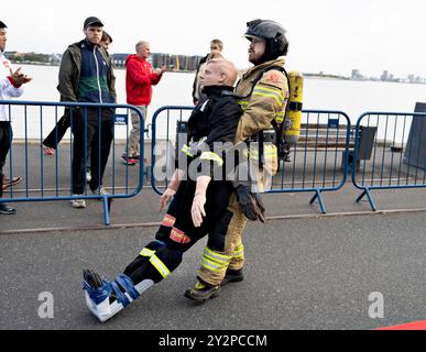 Aalborg, Danemark. 11 septembre 2024. Allan Andersen du Danemark concourent dans le groupe d'âge 30-34 ans concourt en uniforme complet et en équipement dans la compétition Worlds Toughest Firefighter au Championnat du monde des pompiers, 15e Jeux mondiaux des pompiers, à Aalborg mercredi 11 septembre 2024. (Photo : Henning Bagger/Ritzau Scanpix) crédit : Ritzau/Alamy Live News Banque D'Images