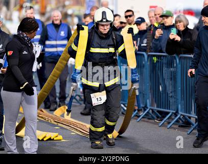 Aalborg, Danemark. 11 septembre 2024. Casper Kudahl du Danemark concourent dans le groupe d'âge 30-34 ans concourt en uniforme complet et en équipement dans la compétition World's Tough Firefighter au Championnat du monde des pompiers, 15ème World Firefighter Games, à Aalborg mercredi 11 septembre 2024. (Photo : Henning Bagger/Ritzau Scanpix) crédit : Ritzau/Alamy Live News Banque D'Images