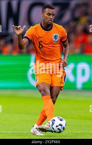 Amsterdam, pays-Bas. 10 septembre 2024. AMSTERDAM, PAYS-BAS - 10 SEPTEMBRE : Ryan Gravenberch, des pays-Bas, lors du match du Groupe A3 de l'UEFA Nations League 2024/25 League A entre les pays-Bas et l'Allemagne au Johan Cruijff Arena le 10 septembre 2024 à Amsterdam, pays-Bas. (Photo de Joris Verwijst/Agence BSR) crédit : Agence BSR/Alamy Live News Banque D'Images