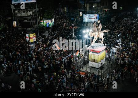 Kolkata, Inde. 04th Sep, 2024. Manifestation aux chandelles toute la nuit observée dans plusieurs parties de Kolkata, en Inde, le 4 septembre 2024 avec la campagne Reclaim the Night, qui continue de protester et d'exiger justice pour le médecin stagiaire qui a été violé et assassiné dans un hôpital public de Kolkata. (Photo de Swattik Jana/Pacific Press/Sipa USA) crédit : Sipa USA/Alamy Live News Banque D'Images