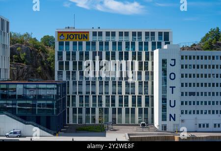 Sandefjord, Norvège - 10 août 2022 : siège de JOTUN à Sandefjord Banque D'Images