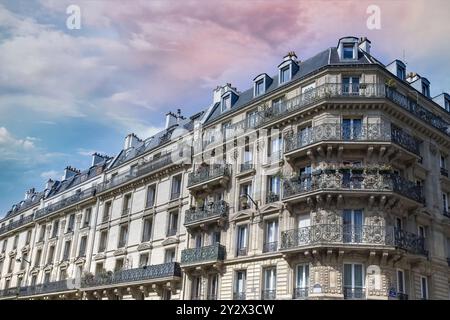 Paris, façades parisiennes dans le 5e arrondissement, rue du Cardinal Lemoine Banque D'Images