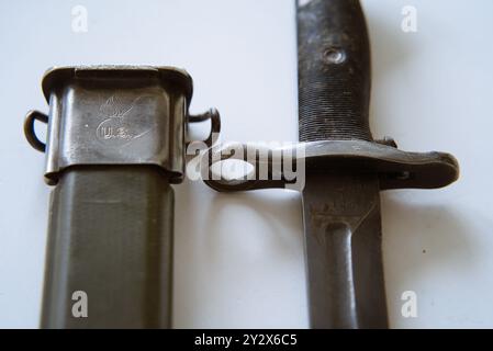 Gros plan du Bayonet de la seconde Guerre mondiale d'un soldat américain de 1943 Banque D'Images