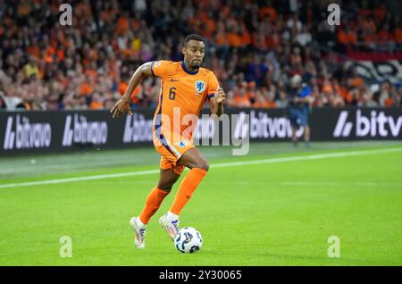 Ryan Gravenberch (NED) en action lors du match de l'UEFA Nations League opposant les pays-Bas et l'Allemagne à la Johan Cruijff Arena le 10 septembre 2024 à Amsterdam, pays-Bas photo SCS/AFLO (HOLLAND OUT) Banque D'Images