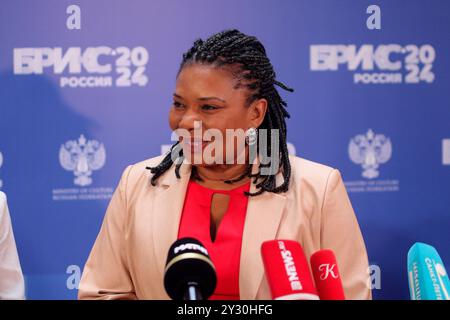 Saint-Pétersbourg, Russie. 11 septembre 2024. Born Margareth Menezes da Purificacao assiste à la IX réunion des ministres de la culture des pays BRICS dans le cadre du X Forum International des cultures Unies de Petersburg, qui a lieu à Pétersbourg. (Photo de Maksim Konstantinov/SOPA images/SIPA USA) crédit : SIPA USA/Alamy Live News Banque D'Images