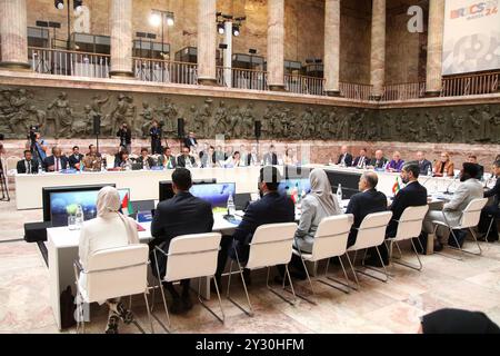 Saint-Pétersbourg, Russie. 11 septembre 2024. Intervenants vus lors de la IX réunion des ministres de la culture des pays BRICS dans le cadre du X Forum international des cultures Unies de Petersburg, qui se tient à Pétersbourg. (Photo de Maksim Konstantinov/SOPA images/SIPA USA) crédit : SIPA USA/Alamy Live News Banque D'Images