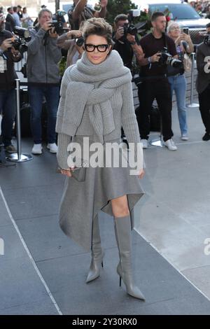 New York, États-Unis, 10 septembre 2024 : Lisa Rinna étouffe au Michael Kors RTW Spring Show 2025 pendant la Fashion week de New York, qui a eu lieu au Shed le 10 septembre 2024. Photo : Giada Papini Rampelotto/EuropaNewswire Banque D'Images