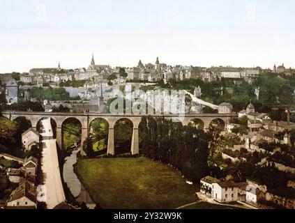 Die Stadt Luxemburg im Großherzogtum Luxemburg, Ansicht aus 1885, Historisch, digital restaurierte Reproduktion von einer Vorlage aus dem 19. Jahrhund Banque D'Images