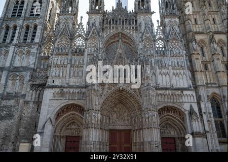 Rouen ; France - août 2024 : Cathédrale notre-Dame de Rouen Banque D'Images