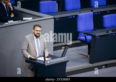 Martin Gassner-Herz, FDP, aufgenommen im Rahmen einer Rede zur Ersten Beratung der Bundesregierung zum Einzelplan 17, Familie, Senioren, Frauen und Jugend im Deutschen Bundestag in Berlin, 12.09.2024. Berlin Deutschland *** Martin Gassner Herz, FDP, enregistré lors d'un discours sur la première consultation du gouvernement fédéral sur la section 17, famille, personnes âgées, femmes et jeunes au Bundestag allemand à Berlin, 12 09 2024 Berlin Allemagne Copyright : xFelixxZahn/photothek.dex Banque D'Images