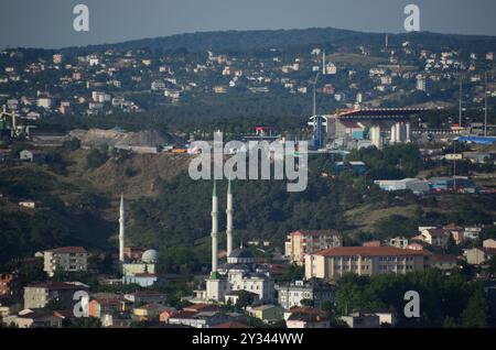 Vue de Büyük Çamlıca camii parkı,Uskudar, Istanbul, Turquie, Europe-Asie Banque D'Images