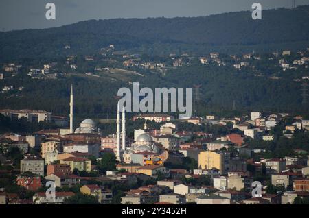 Vue de Büyük Çamlıca camii parkı,Uskudar, Istanbul, Turquie, Europe-Asie Banque D'Images