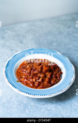 Chili Con Carne haricots mexicains soupe de haricots noirs avec haricots rouges. Cuisine traditionnelle. Banque D'Images