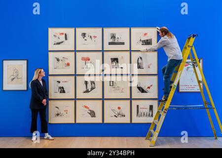 Londres, Royaume-Uni. 12 septembre 2024. David Hockney, A Rake's Progress (S.A.C. 17-32, M.C.A.T 12-27), 1961-63, estimation : £200 000 - 300 000 - Phillips, Londres, annonce ses faits saillants des ventes aux enchères David Hockney et Evening & Day Editions. Il sera ouvert au public du 12 au 19 septembre avant les enchères des 19 et 20 septembre. Crédit : Guy Bell/Alamy Live News Banque D'Images