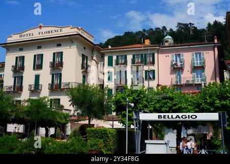 BELLAGIO, ITALIE -10 juillet 2024- vue de jour d'été de Bellagio, un village coloré sur le lac de Côme dans la province de Lecco dans la région italienne de Lombardie. Banque D'Images