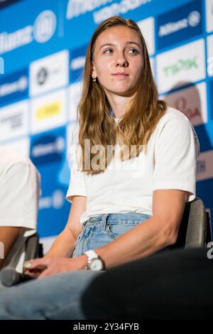 Bruxelles, Belgique. 12 septembre 2024. Néerlandaise Femke bol s’entretient avec la presse lors d’une conférence de presse sur la 48e édition du Memorial Van Damme Athletics à Bruxelles, jeudi 12 septembre 2024. La réunion 2024 de l'Allianz Memorial Van Damme Diamond League aura lieu les 13 et 14 septembre 2O24. BELGA PHOTO JASPER JACOBS crédit : Belga News Agency/Alamy Live News Banque D'Images