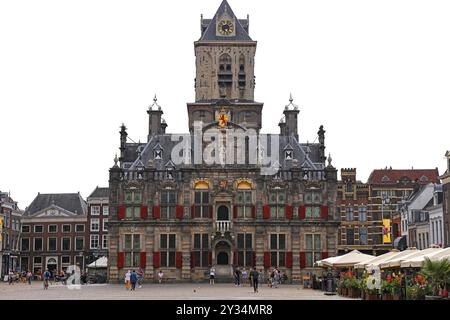 Centre historique de Delft, ancien hôtel de ville de Delft, Stadhuis, sur la place du marché, Delft, Hollande du Sud, Zuid-Hollande, pays-Bas Banque D'Images