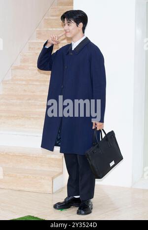 Séoul, Corée du Sud. 12 septembre 2024. L'acteur sud-coréen Lomon, assiste à un photocall pour l'événement phare de Maison Margiela Fragrance à Séoul, Corée du Sud, le 12 septembre 2024. (Photo : Lee Young-ho/Sipa USA) crédit : Sipa USA/Alamy Live News Banque D'Images