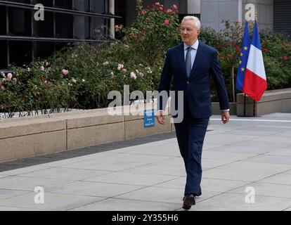 Bruno le Maire lors d’une cérémonie d’adieu au ministère français de l’Economie et des Finances (Bercy), à Paris, France, le 12 septembre 2024. La France aura un nouveau gouvernement "la semaine prochaine", a déclaré le 12 septembre le premier ministre conservateur Michel Barnier, récemment installé, alors qu'il songeait des candidats pour diriger des ministères confrontés à un parlement impassible et imprévisible. Photo de Jean-Bernard Vernier/JBV News/ABACAPRESS. COM Credit : Abaca Press/Alamy Live News Banque D'Images