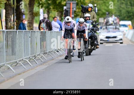 Polit Nils, STEIMLE Jannik, WALSCHEID Maximilian Richard, KLEIN Lisa, KOCH Franziska, Kröger Mieke (Deutschland, Allemagne, GER) Relais mixte d'élite von Heusden-Zolder nach Hasselt (52,3 km) AM 12. Septembre 2024. Die Radsport EM/Straßenradsport-Europameisterschaften 2024 (2024 UEC Road European Championships) der Union européenne de cyclisme von 11. bis 15. Septembre 2024 in der belgischen Provinz Limburg. EuroRoad24, EuroRoad 2024. Banque D'Images