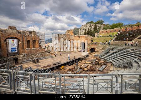 Le théâtre antique de Taormina, Sicile, Italie Banque D'Images